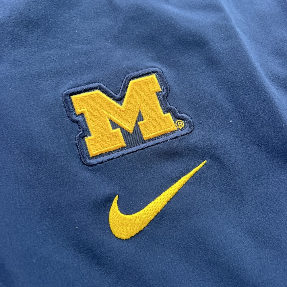 University Michigan Wolverines Zip Up Nike‎ Jacket Mens Size XL Golf performance